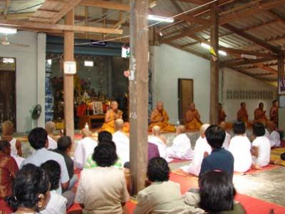อบต.ตลิ่งชันร่วมกับโรงเรียนต่างๆในเขตตำบลจัดกิจกรรมบรรพชาสามเณรภาคฤดูร้อน ณ สำนักสงฆ์สุมณฑาธาร มีสามเณรจากทั่วทั้งตำบลและโรงเรียนต่างๆเข้าร่วมกิจกรรมเป้นจำนวนมาก
